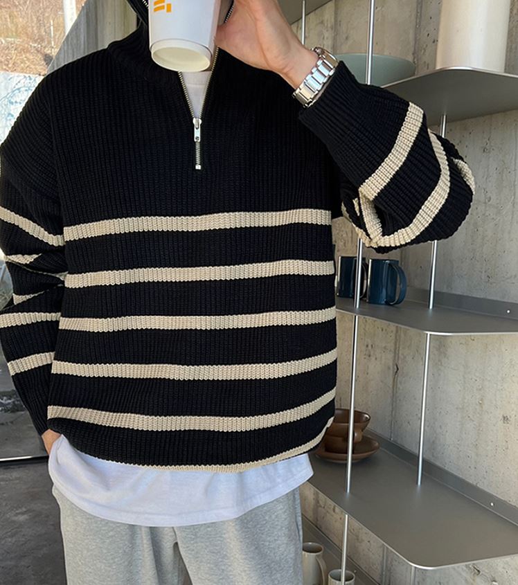 RT No. 5402 KNITTED BLACK STRIPED HALF-ZIP TURTLENECK SWEATER