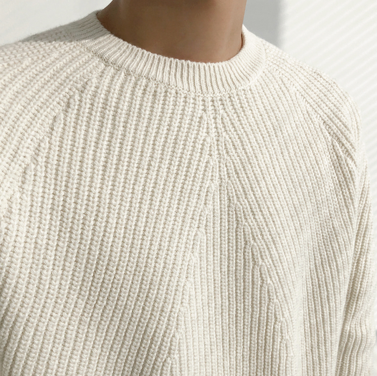 RT No. 4041 ROUND NECK KNITTED SWEATER