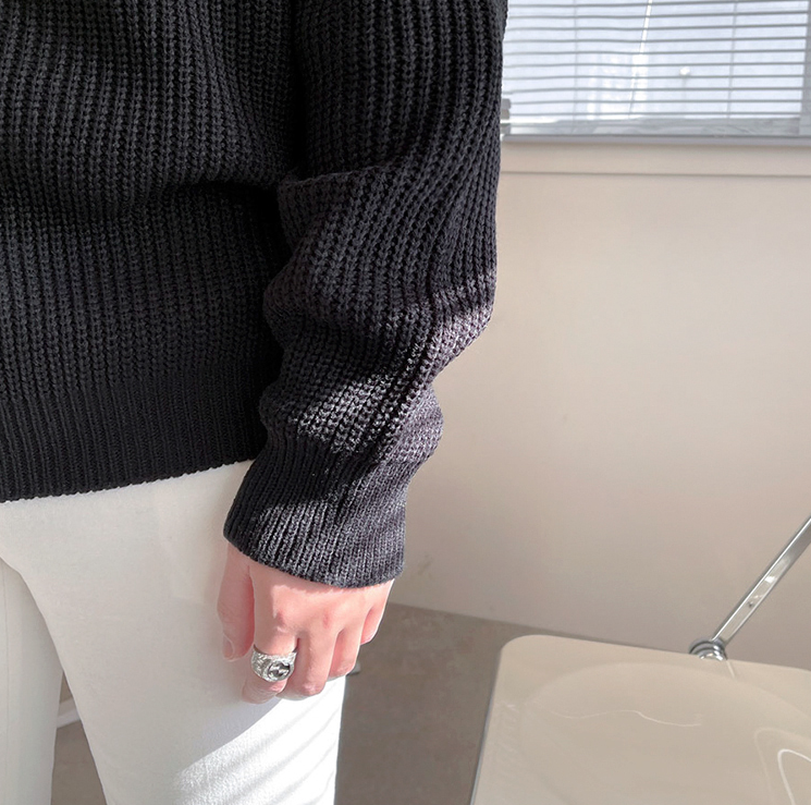 RT No. 3401 KNITTED ZIP-UP SWEATER