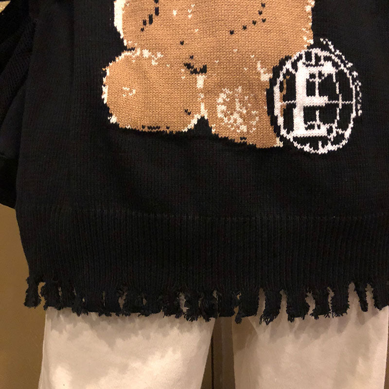 RT No. 320 BEAR SWEATER