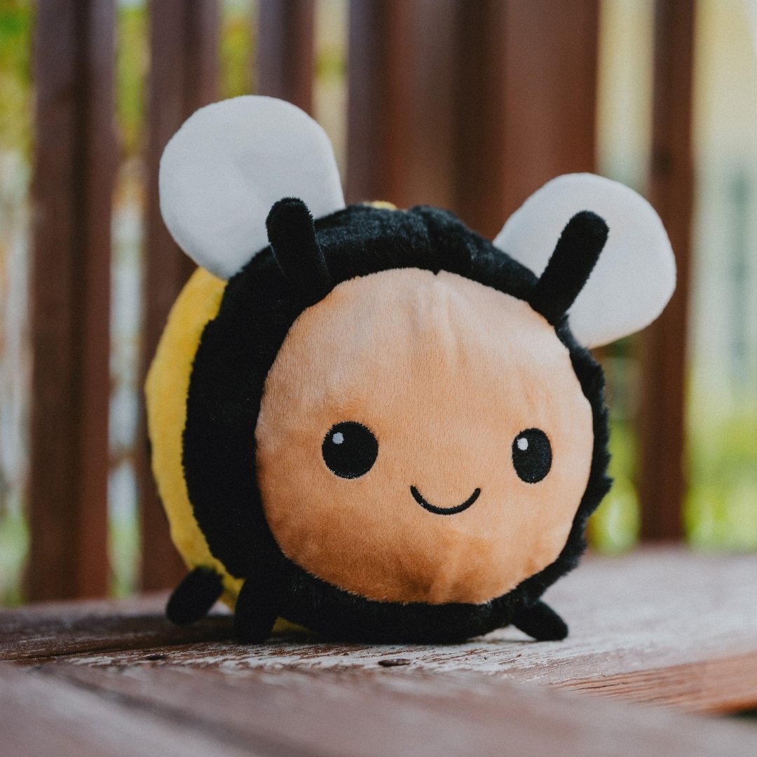 Plushy Bee